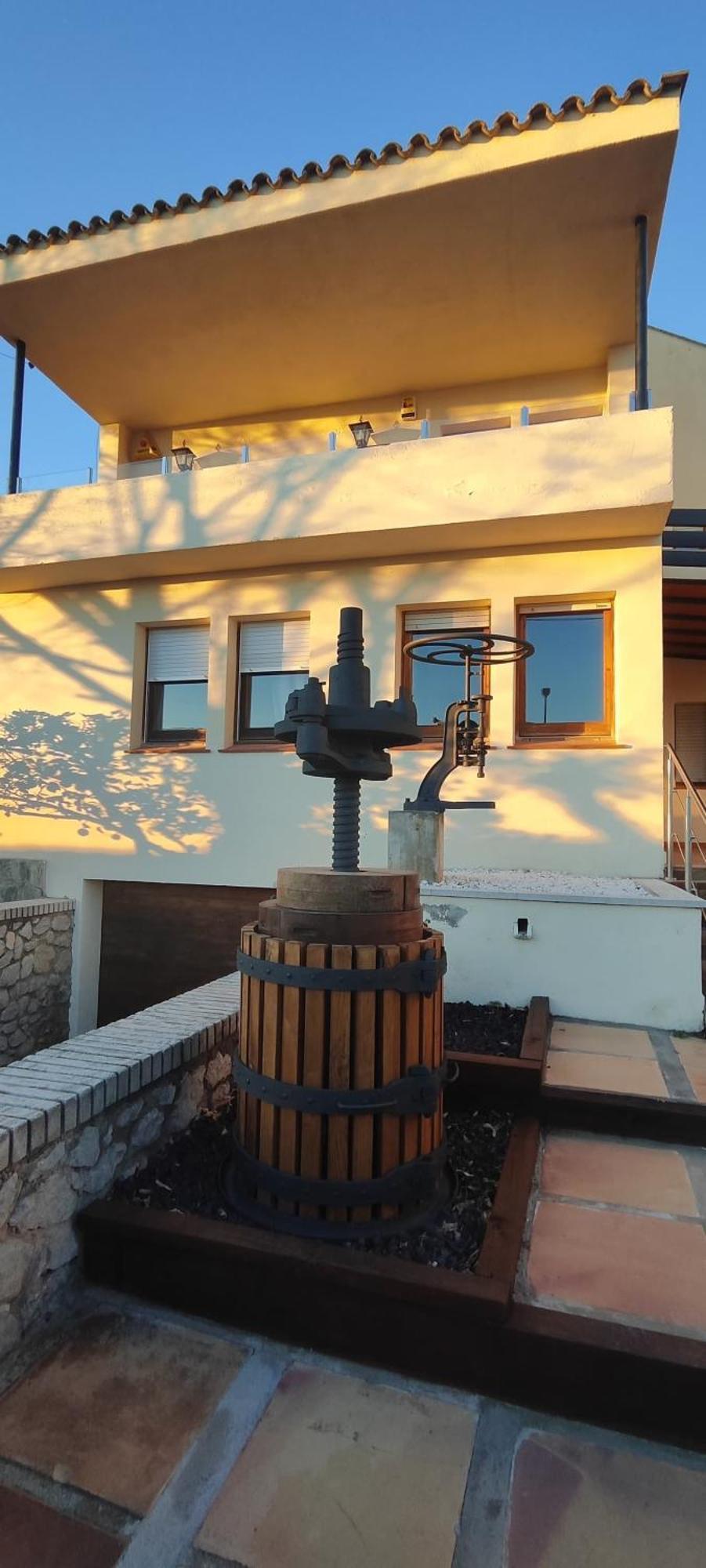 Villa Cal Llop à Sant Cugat de Sesgarrigues Extérieur photo